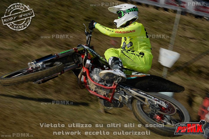 _ROB9278 (Copy).jpg